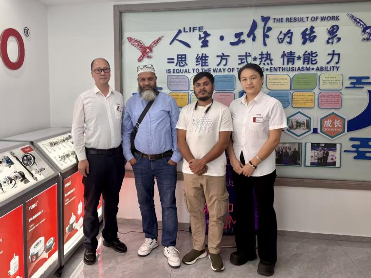 Professionalism And Sincerity A Documentary Of Yumo Reception Of International Customers